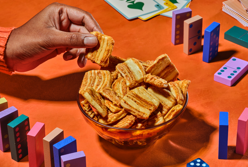 Asiago & Cheddar Cheese Crisps F5