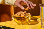 Supreme Roasted Cashews (Salted) L6