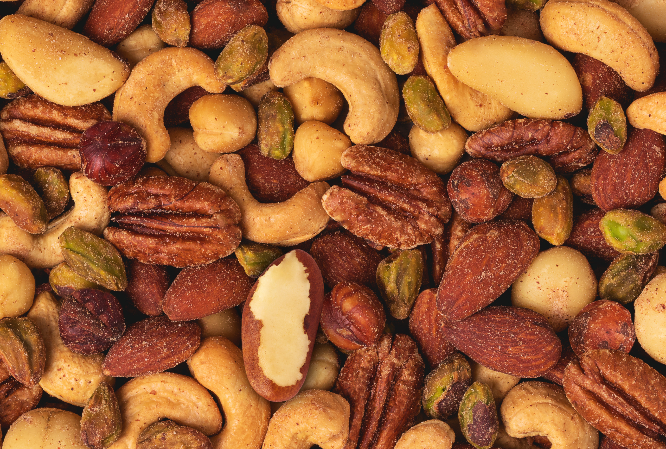 Supreme Roasted Mixed Nuts (50% Less Salt) U5