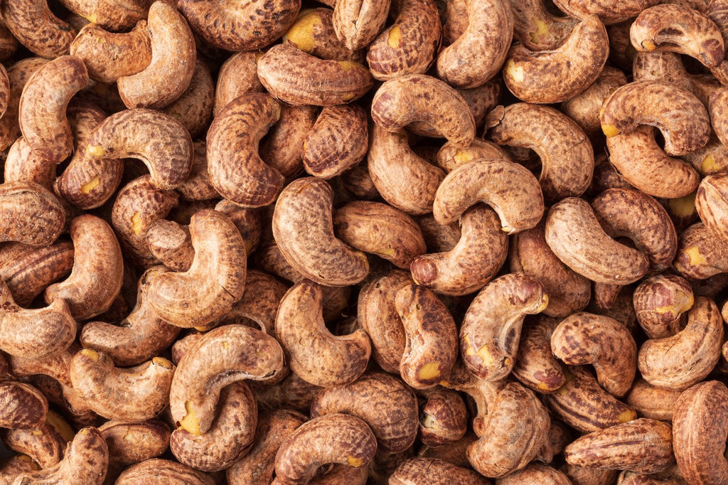 Wood Fire Roasted Skin-On Cashews N8